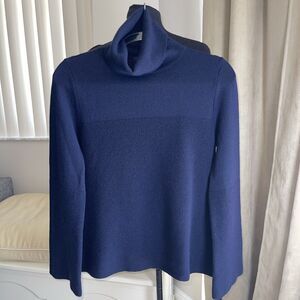 Holebrook roll Turtleneck fine merino wool knit Sweater navy blue  Size Small